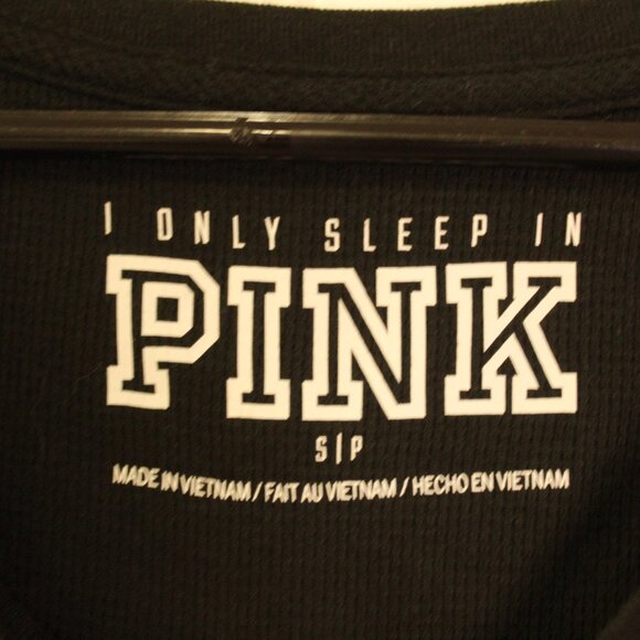 I ONLY SLEEP IN PINK 2 Piece Pajama Set Size Small - Picture 14 of 15